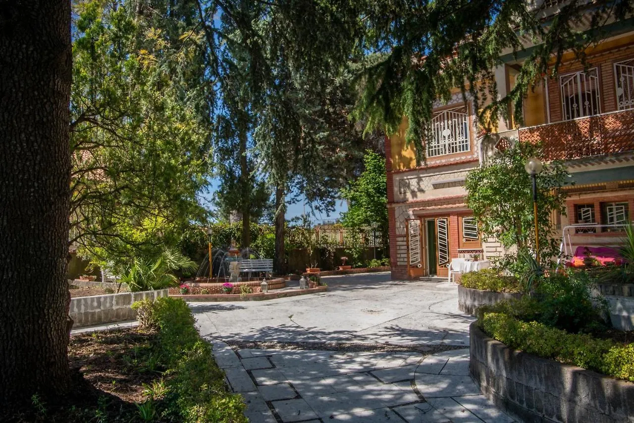 منزل للإقامة Casa Vacanze Gioia تريكاستانيي